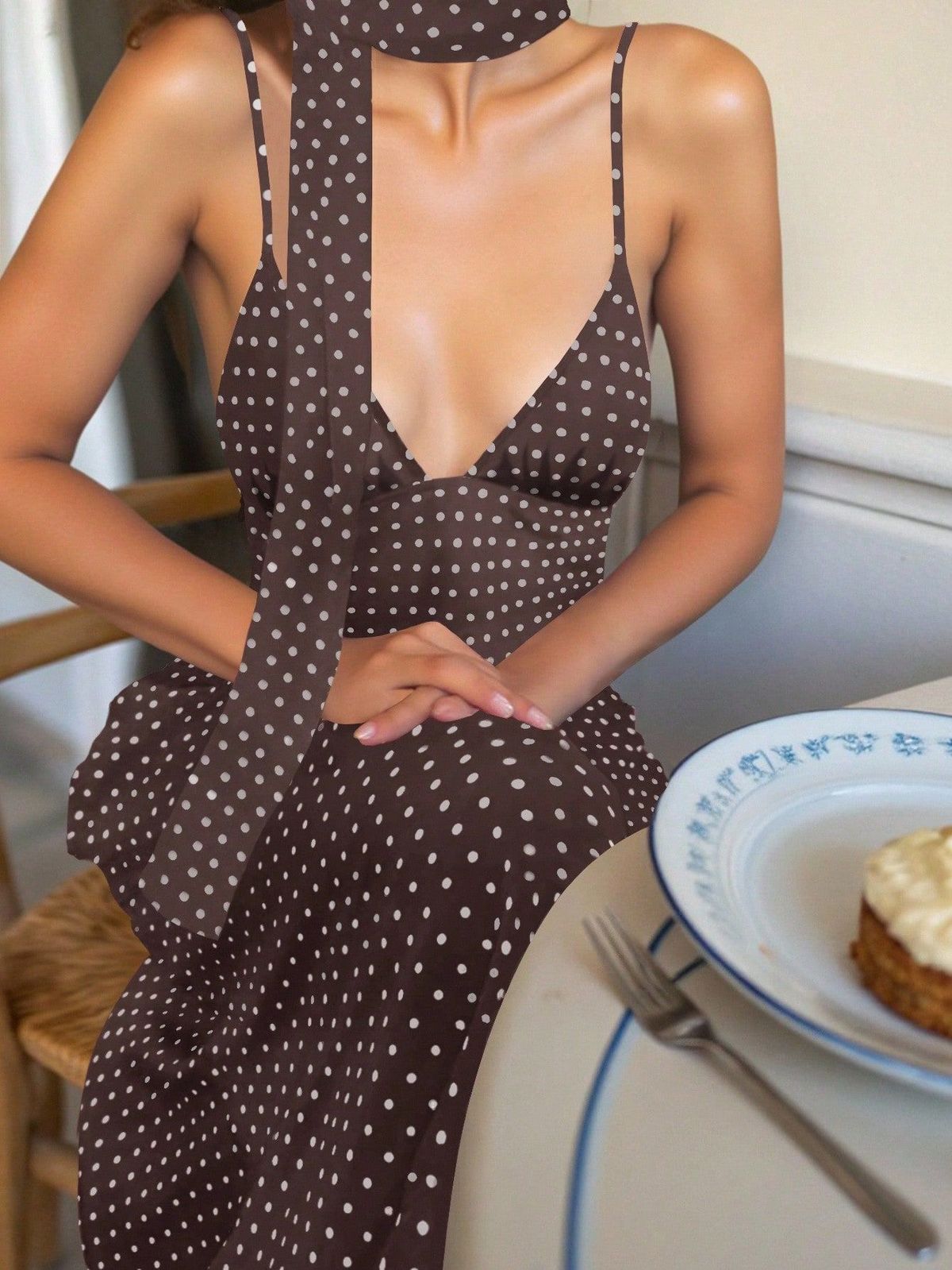 Women's Polka Dot Suspender Dress Style Backless V Neck Slimming Waist Long Summer Dress_ecoleips.com