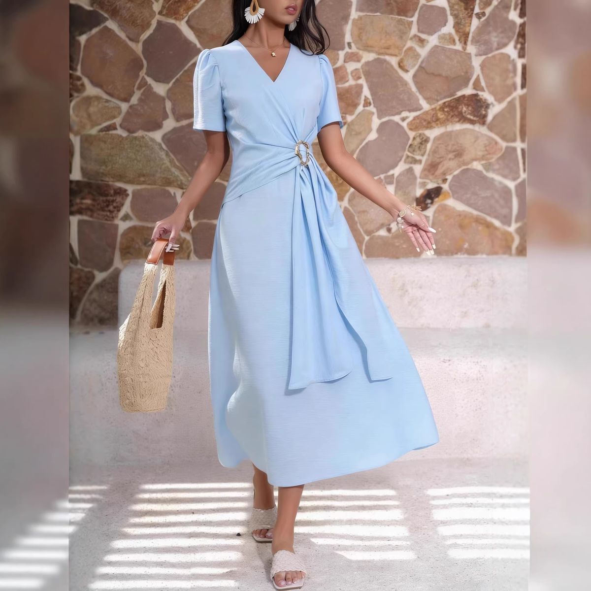 Elegant A-Line Midi Dress With Flowy Skirt – Minimalist V-Neck Dress For Work & Everyday Wear Breathable & Eco-Friendly_ecoleips.com