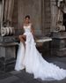 【Pre-sale | Ships In 15 Days】Elegant Suspender Wedding Dress With High Slits And Train, Three-dimensional Flower Beaded Embroidery Wedding Dress_ecoleips.com