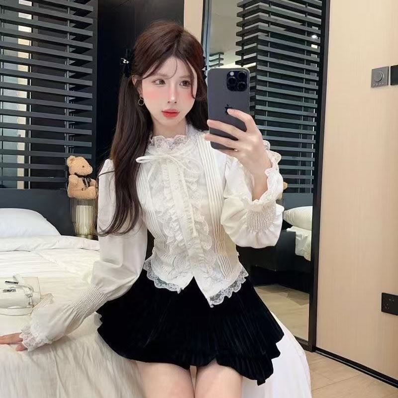 2026 New Japanese-Style Design Lace Patchwork Sweet Top Lolita Bow Tie Bell Sleeve Shirt_ecoleips.com