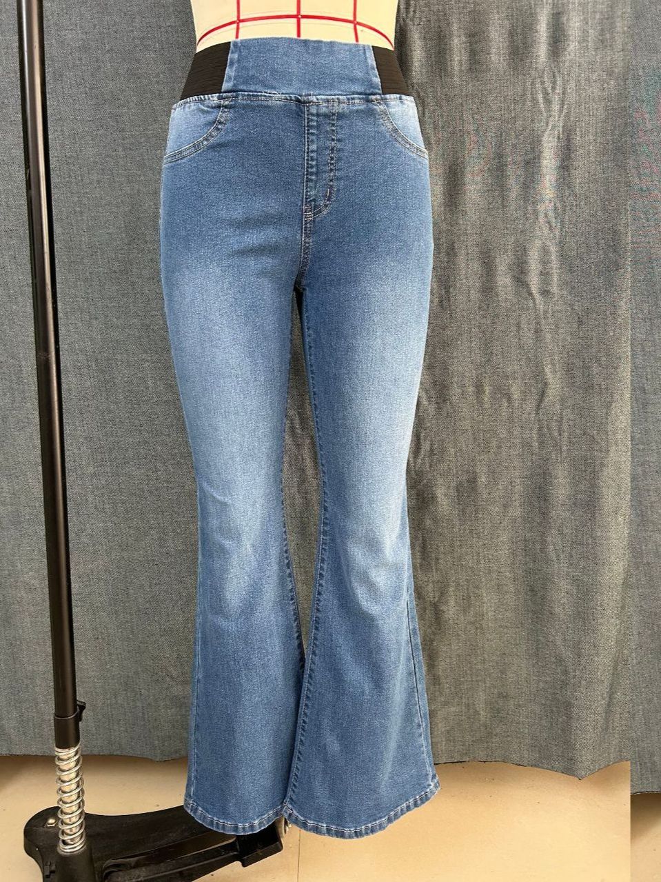 K European And American Elastic Waistband Flared Pants Versatile Women's Jeans Fashionable Tight Fitting_ecoleips.com