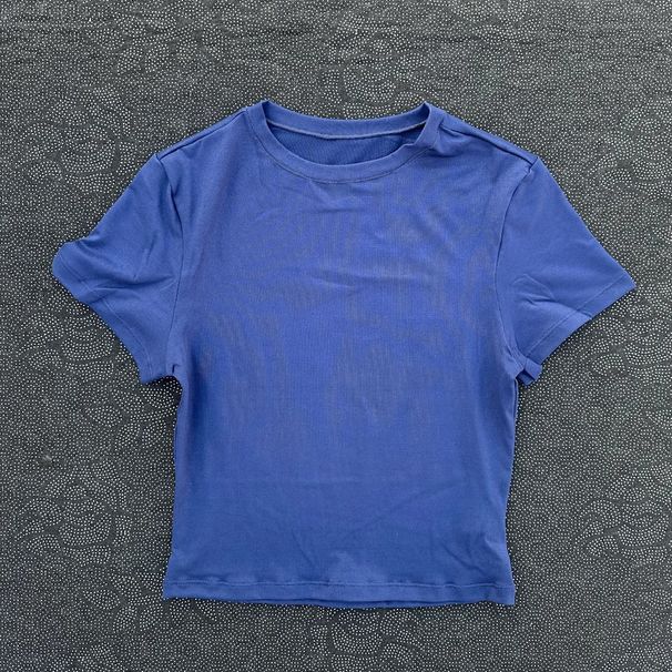 Women's Quick Drying Fitness Top Round Neck Tight T-Shirt Short Sleeve Exposed Belly Button Slimming Yoga Clothes_ecoleips.com
