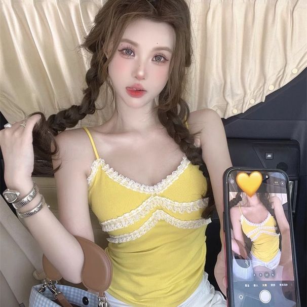 Lace-trimmed Sweet Camisole For Outer Wear, Gentle And Stylish, Autumn Design, Sleeveless Knitted Top_ecoleips.com