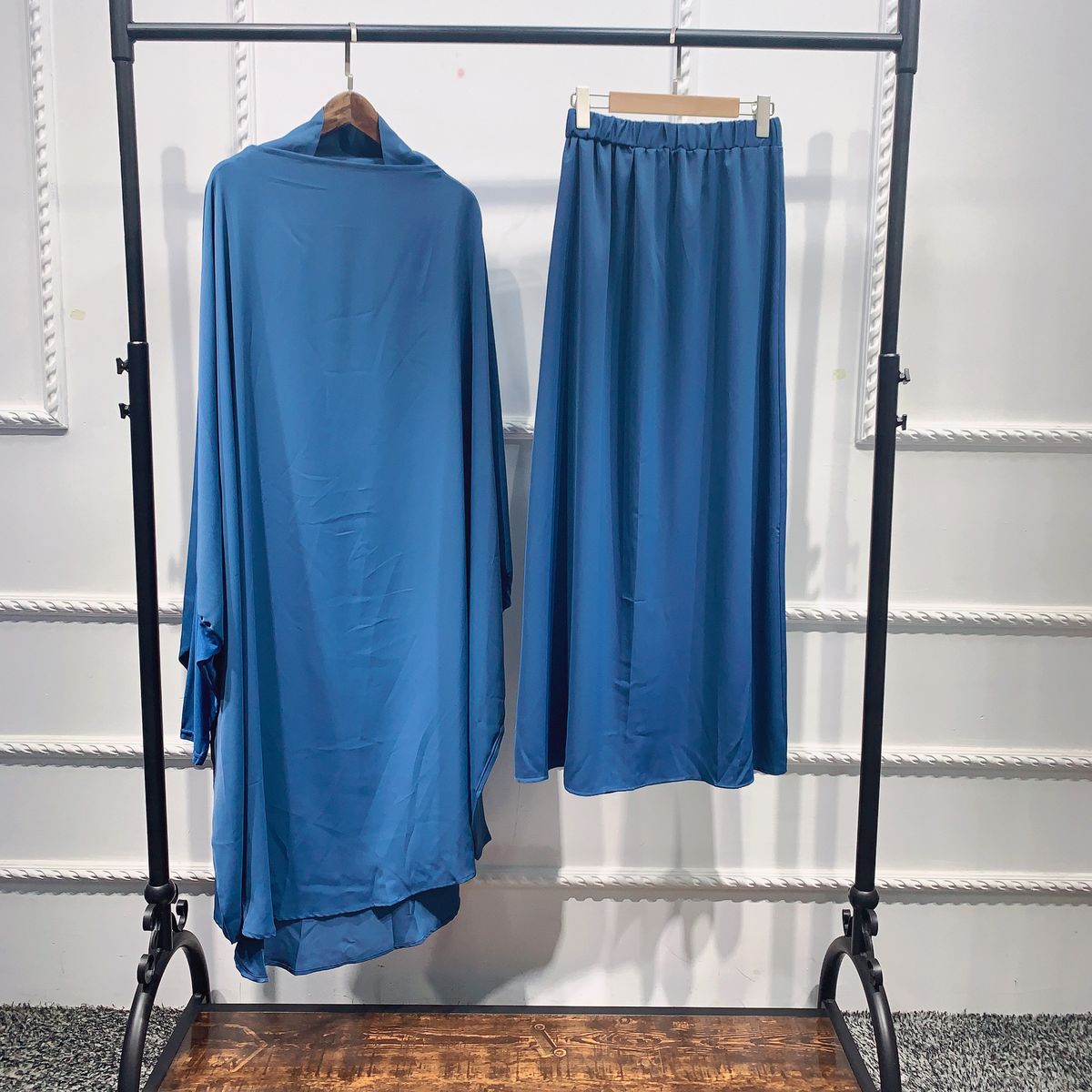 Women's Clothing Large Swing Solid Color Top Skirt Two Piece Suit_ecoleips.com