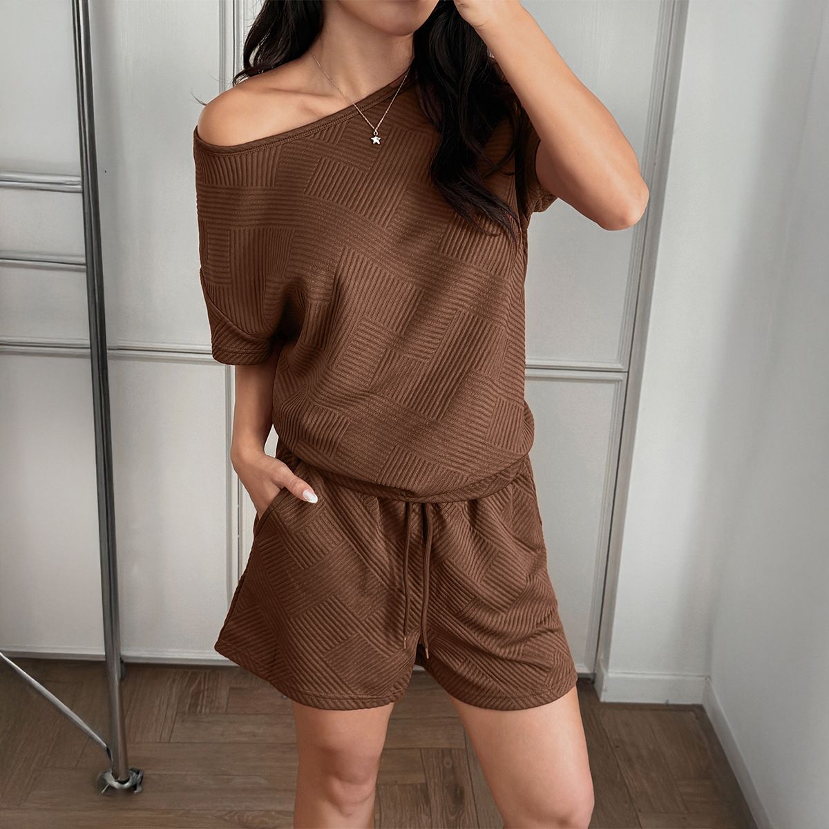European And American Y2K Sports Style Solid Color Short Sleeved Strap Shorts Suit Women's Clothing 2025 Summer_ecoleips.com