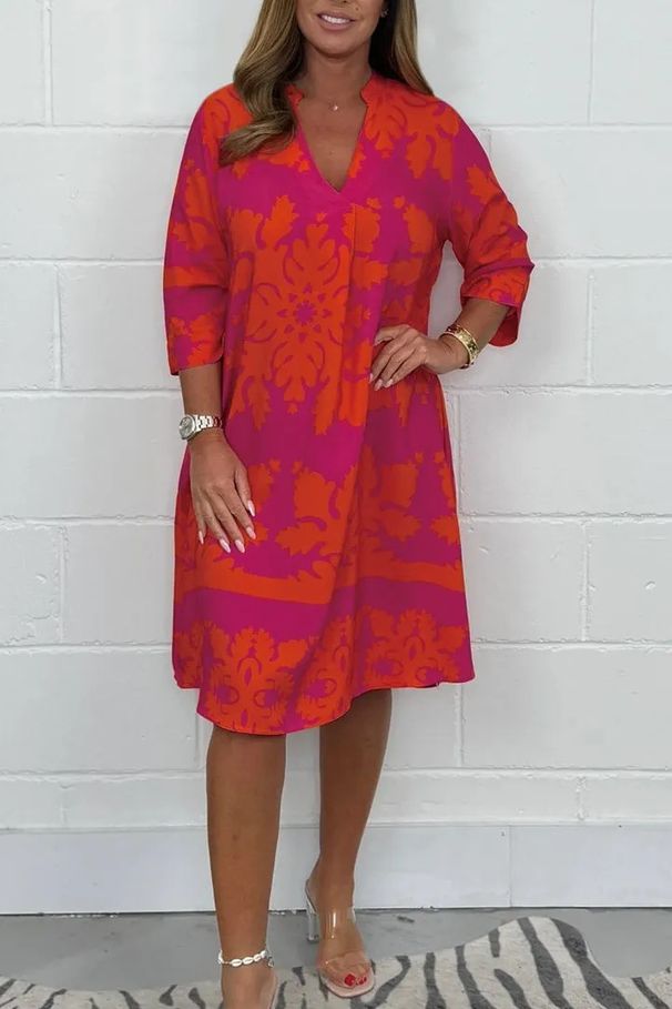 2025 Independent Site European And American V-neck Printed Three-Quarter Sleeve Floral Women's Dress_ecoleips.com