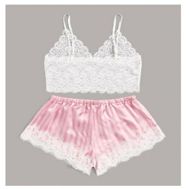 Lace & Stripes Seduction Set – Plus-Size Sleepwear With Matching Bra (S-XL)_ecoleips.com