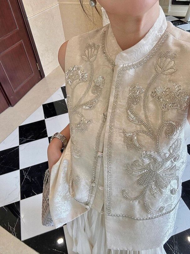 New Chinese Style National Style Heavy Industry Embroidery Beaded Vest Women's 2026 Autumn New High-end Temperament Sleeveless Top_ecoleips.com