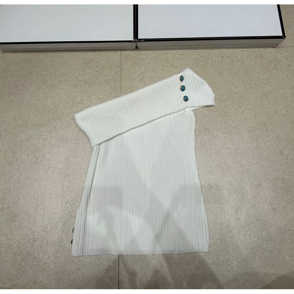 Trendy Brand Knitted Off-Shoulder Top With Buttons, Ice Silk, Slim Fit, Versatile, New Summer 2026 Model_ecoleips.com