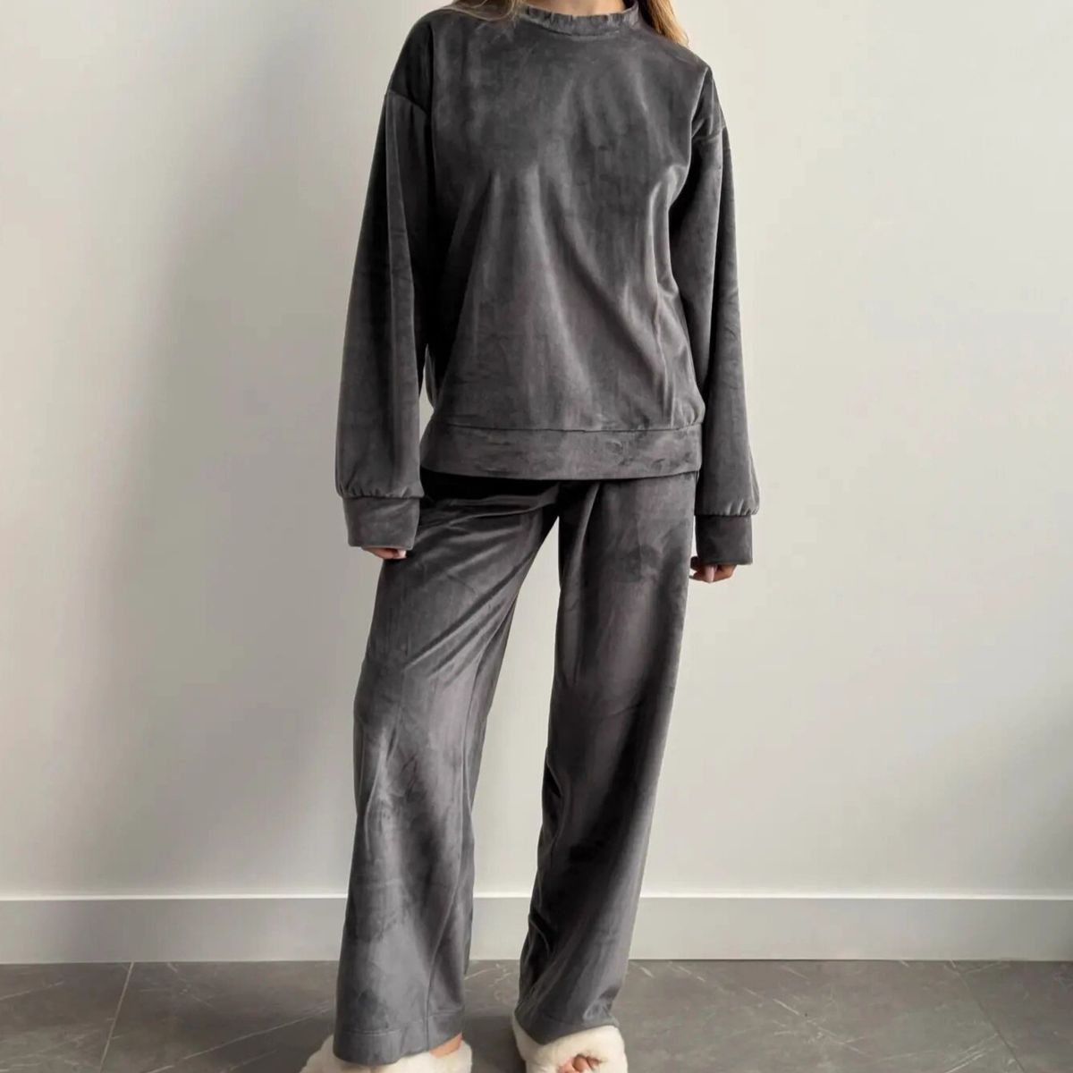 Autumn New Silver Fox Velvet Sleeve Long Pants Warm Comfortable Pajamas Two-Piece Set European And American_ecoleips.com