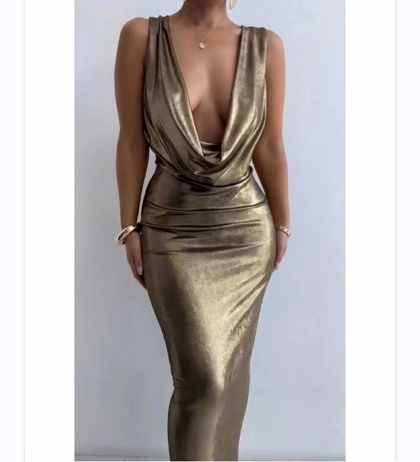 Women's Clothing New V Neck Sleeveless Long Skirt_ecoleips.com