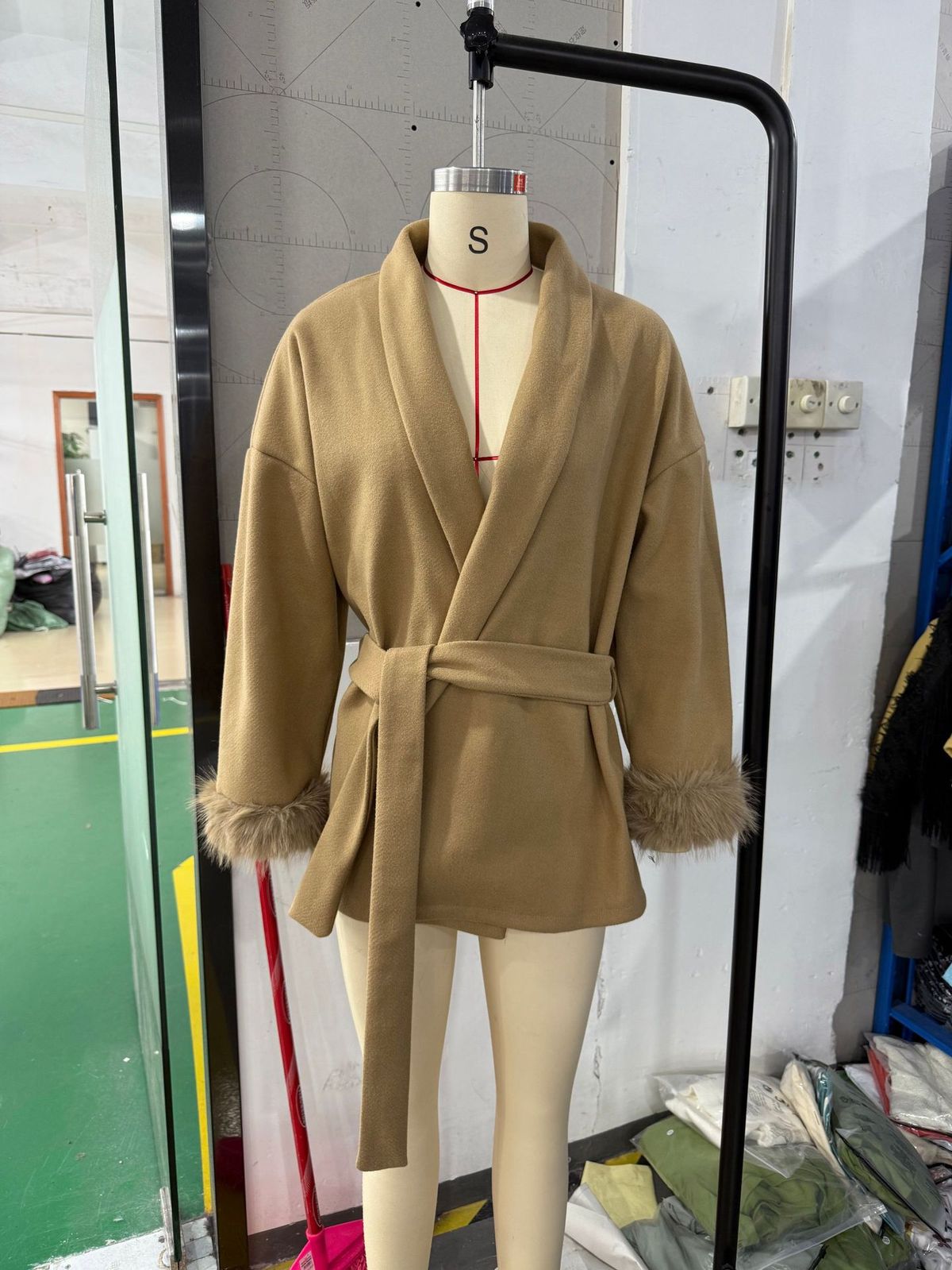 Elegant French Wool Blend Short Coat For Women - V-Neck Belted Tweed Jacket With Faux Fur Cuffs, Classic Solid Colors For Office & Casual Wear_ecoleips.com