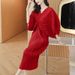 2026 European American Fashion Elegant Pleated Bat-sleeve Plus-size Women's Dress With A Stylish V-neck Solid Color,_ecoleips.com
