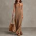 2026 European And American Cross-border Independent Site Western Resort Style Casual Sleeveless Knitted Halter_ecoleips.com