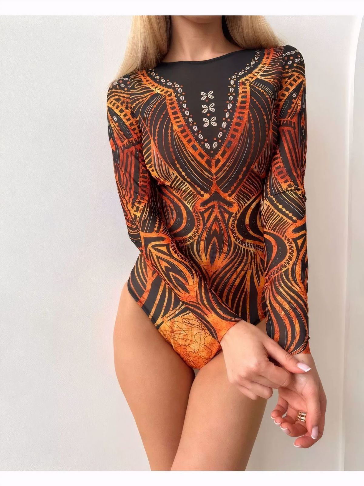 Women's Long-Sleeved One Piece Swimsuit European American Style Sun Protection Polyester Sportswear for All Seasons_ecoleips.com