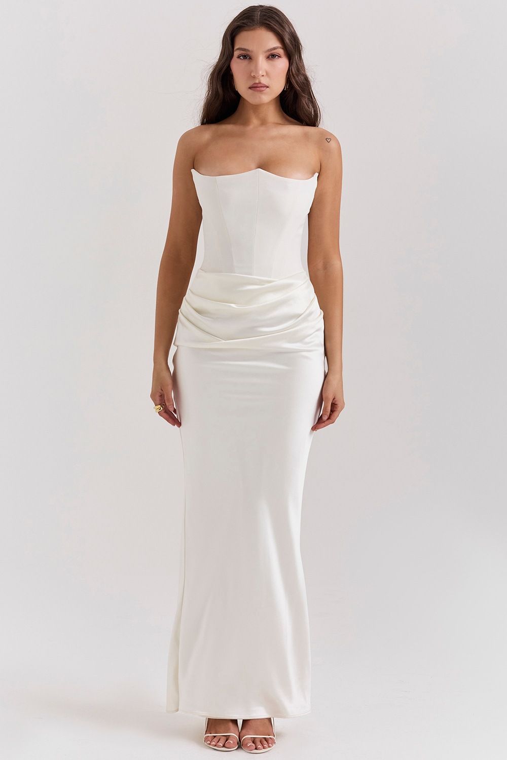 2026 European And American New Style Multi-color Waist Cinching Off-shoulder Fishbone Ruched Long Bodycon Dress Satin_ecoleips.com