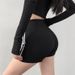 Women's Peach Shaped Fit Sports Shorts Elastic Running Yoga Three Point Pants Perfect For Summer No Awkward Lines_ecoleips.com
