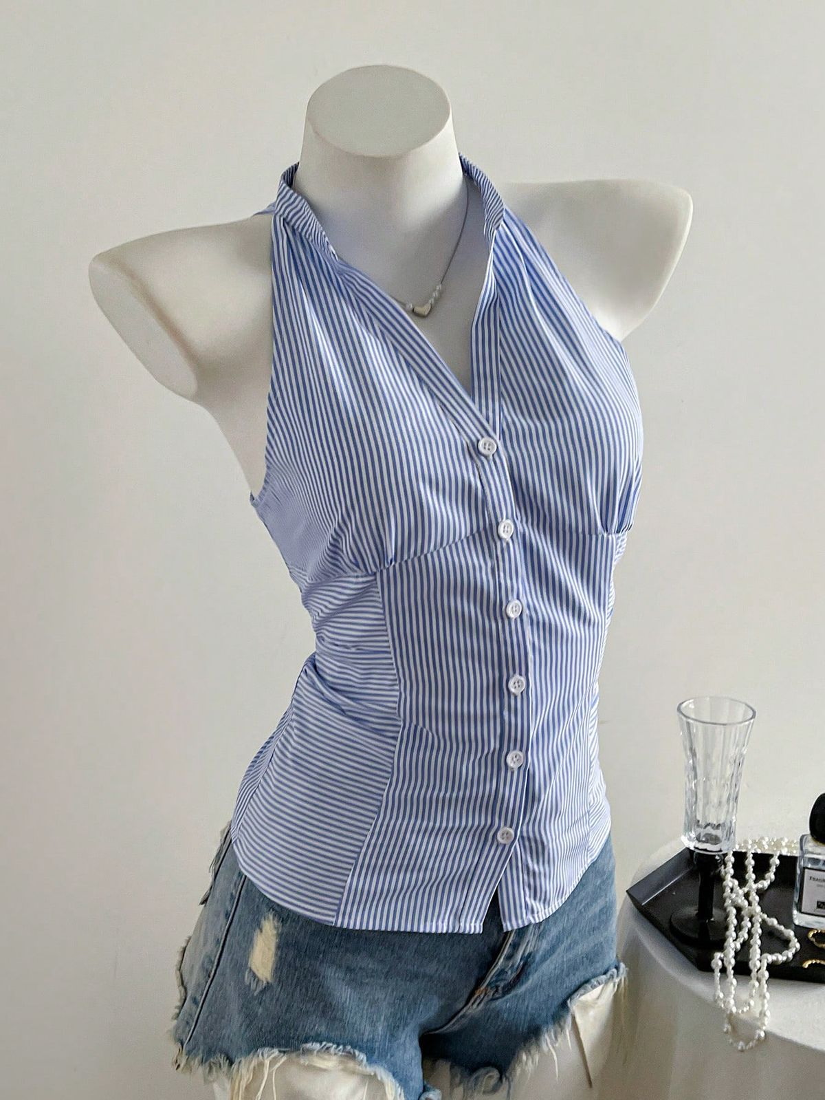 French Waist Pinched Shoulder Striped Sleeveless Shirt Women's Summer Slim Fit Design Sense Niche Short Neck Chiffon Top_ecoleips.com