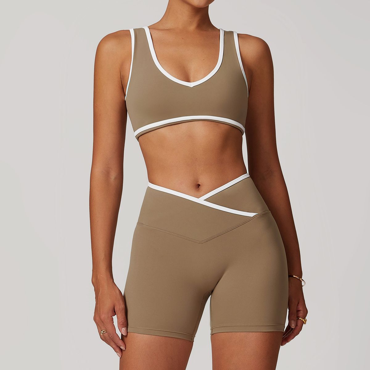 Women's Wide Strap Sports Bra Shockproof Contrast Color One Piece Yoga Fitness Wear_ecoleips.com