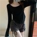Women's Asymmetrical Hem Long Sleeve Top Fashion Fitted Cropped Tee Basic Layering Shirt for Fall Winter_ecoleips.com