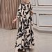 Muslim Women's Long Sleeve Floral Dress Black Modest Elegant Maxi Dress with Embroidery Detail_ecoleips.com