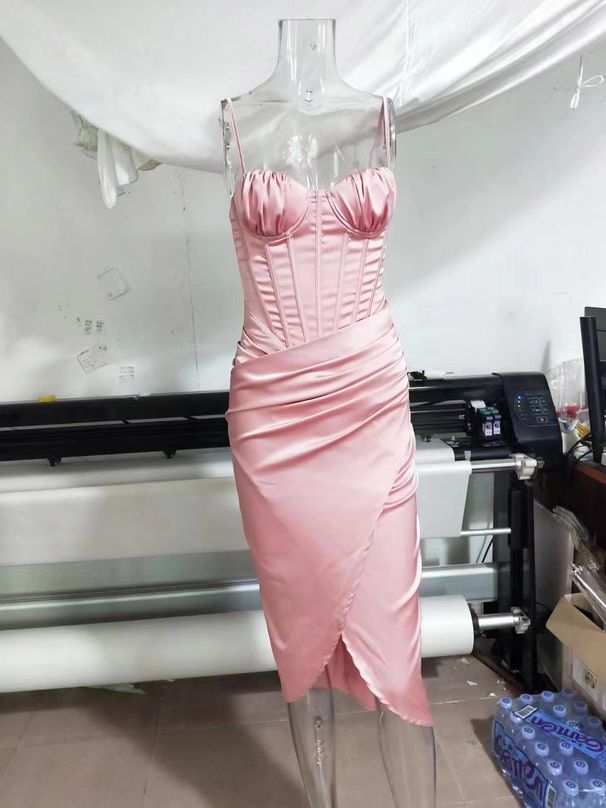 Women's Clothing Slim Fit Spaghetti Strap Dress Fishbone Backless Midi Skirt With Slit For Clearance Sale_ecoleips.com