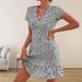 Women Stylish Beachwear Dress Loose‑Fit Silhouette With V‑Neck & Bohemian Vacation Print_ecoleips.com