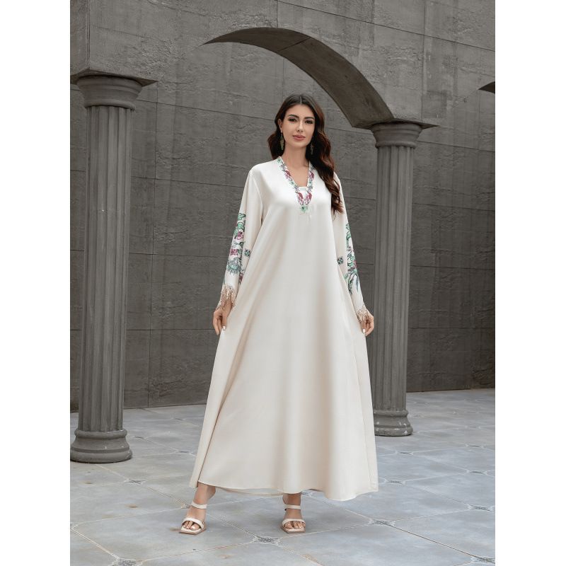 Modest Abaya Dress Muslim Ladies V Neck Embroidered Tassel Robe Abaya Temperament Arabic Dress For Women Middle East Style_ecoleips.com