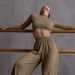 LS21290P Women's Fashion Casual Home Sports Round Neck Long Sleeve Top Wide Leg Two-Piece Set_ecoleips.com