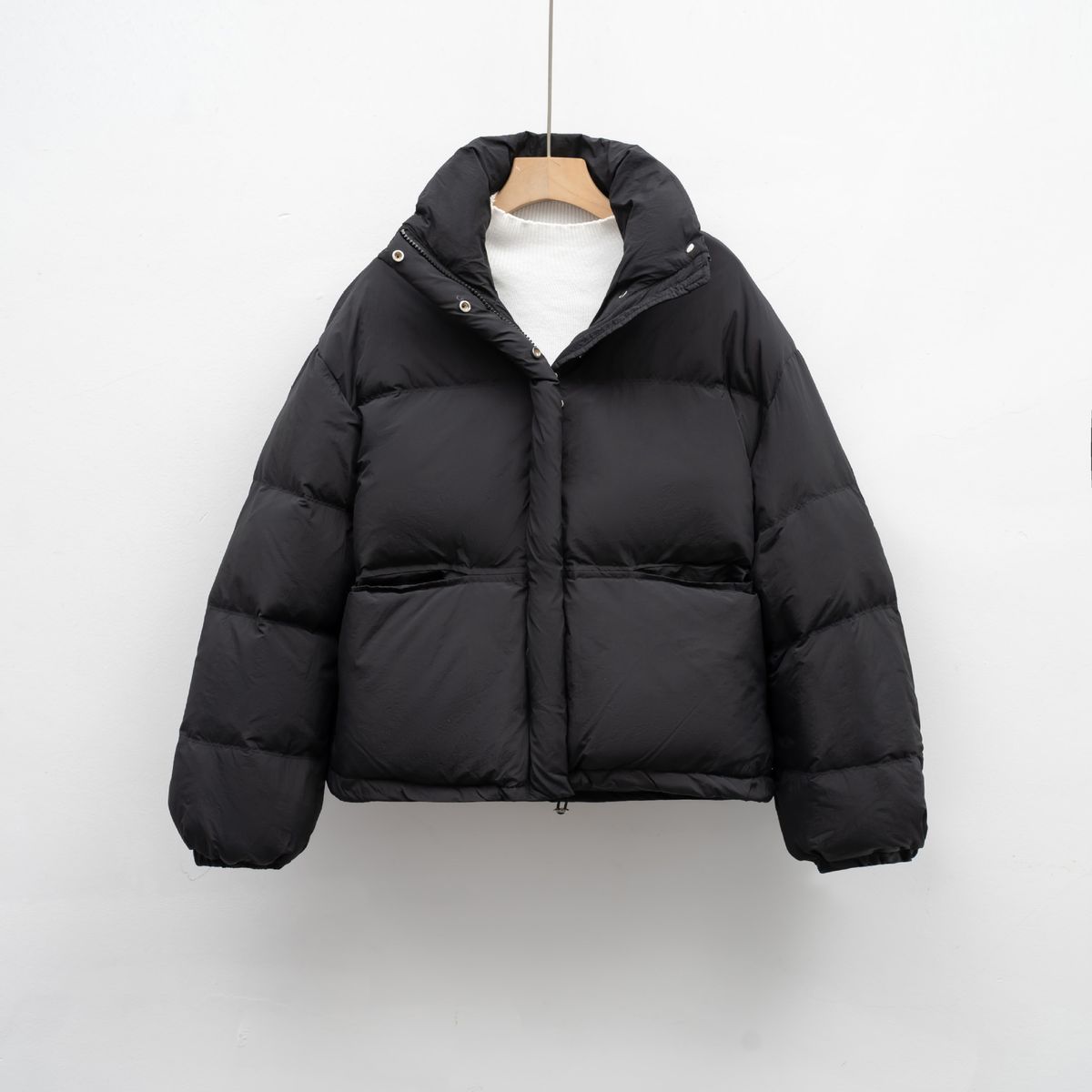 New Solid Color Simple Loose Stand-up Collar Dopamine Down Jacket Women's Winter Korean Version Warm Bread Jacket_ecoleips.com