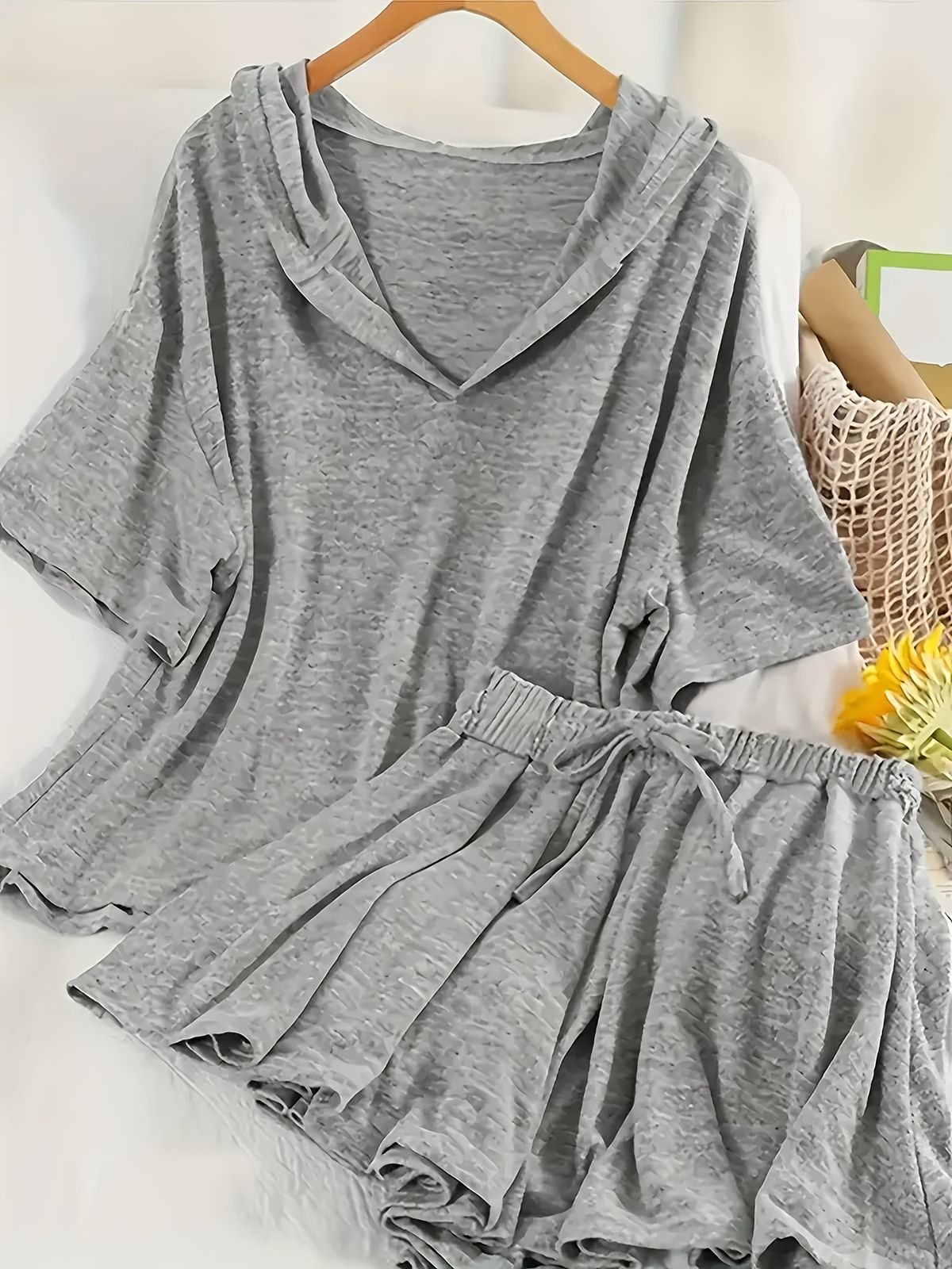 Women's Casual Sports Suit Summer Style Loose Fit Fashionable Hooded Top And Pants Two Piece Set Hong Kong Style Short Sleeved Skirt_ecoleips.com