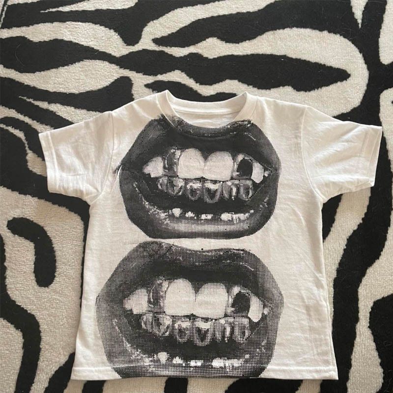 Summer New Women's Gothic Lip Print Short Top Club Wholesale Clothing Trendy Gothic Style for Ladies_ecoleips.com