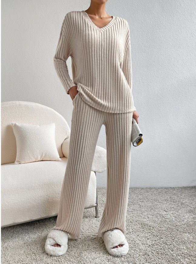 Two-Piece Set Of Women's Autumn Fashion Casual Straight-Leg Pants With A Loose V-Neck And Pit Stripe Knitted Top_ecoleips.com