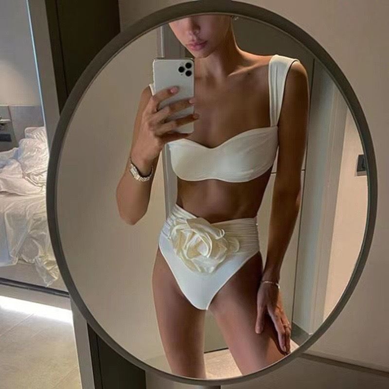 Women's Clothing White 3D Flower Bikini Simple Fashion Swimsuit Stock With Chest Pad No Steel Support_ecoleips.com