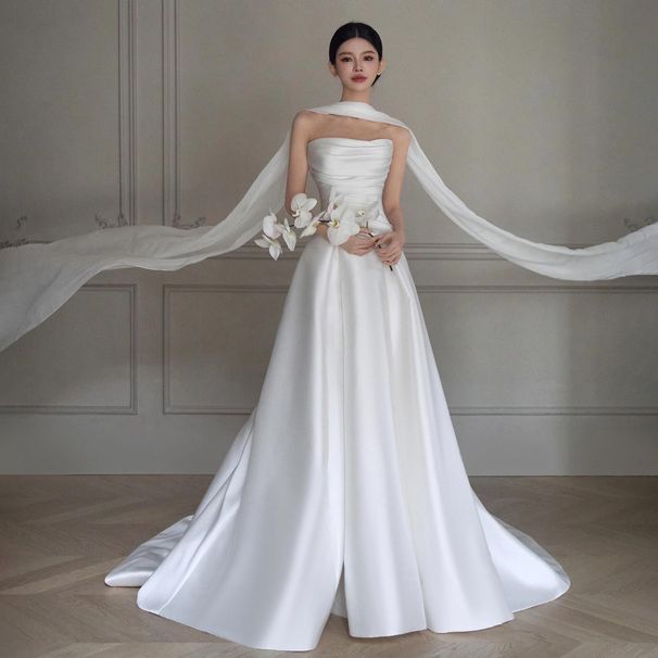 Elegant Satin Light Wedding Dress, French-style Strapless White Train Dress For Outings, Stylish Engagement And_ecoleips.com