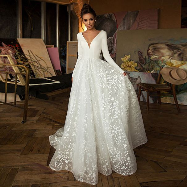 Satin Elegant Lace Long Sleeve V Neck Backless Sexy Trailing Bride Wedding Dress_ecoleips.com