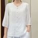 Large-Size Women's Clothing For Spring/Summer Season: A Stylish, Casual, Loose-Fitting, Solid-Colored Top With An Artist_ecoleips.com