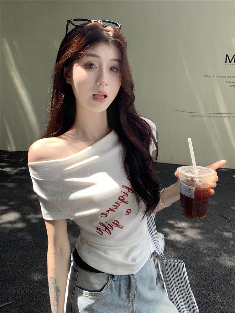 One-word Neck Short-sleeved Slim-fit T-shirt For Women's 2025 Summer Letter-printed Thin Spice Girl Versatile Short Off-the-shoulder Top_ecoleips.com