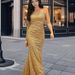 Women's Clothing New Fashion V Neck Hip Wrapped Sequined Mid Waist Off Shoulder Small Tail Long Evening Dress_ecoleips.com