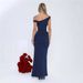 Women Fashion Elegant One Shoulder Straight Neck Slim Fit Hip Wrapped Bodycon Long Dress Casual Party Cocktail Daily Wear Maxi Dress_ecoleips.com