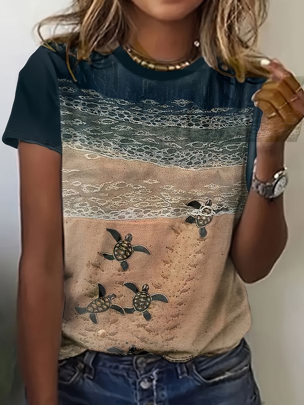 Navy Beach Women's Tee - Baby Turtles & Ocean Waves Graphic, Coastal Print Design For Casual Daily Wear_ecoleips.com