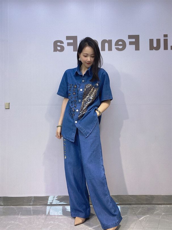 Women's Plus Size Denim Outfit Set – Rhinestone Embellished Crop Top & High-Waisted Wide Leg Pants (XL-2XL, Cotton Blend, Korean Street Style)_ecoleips.com