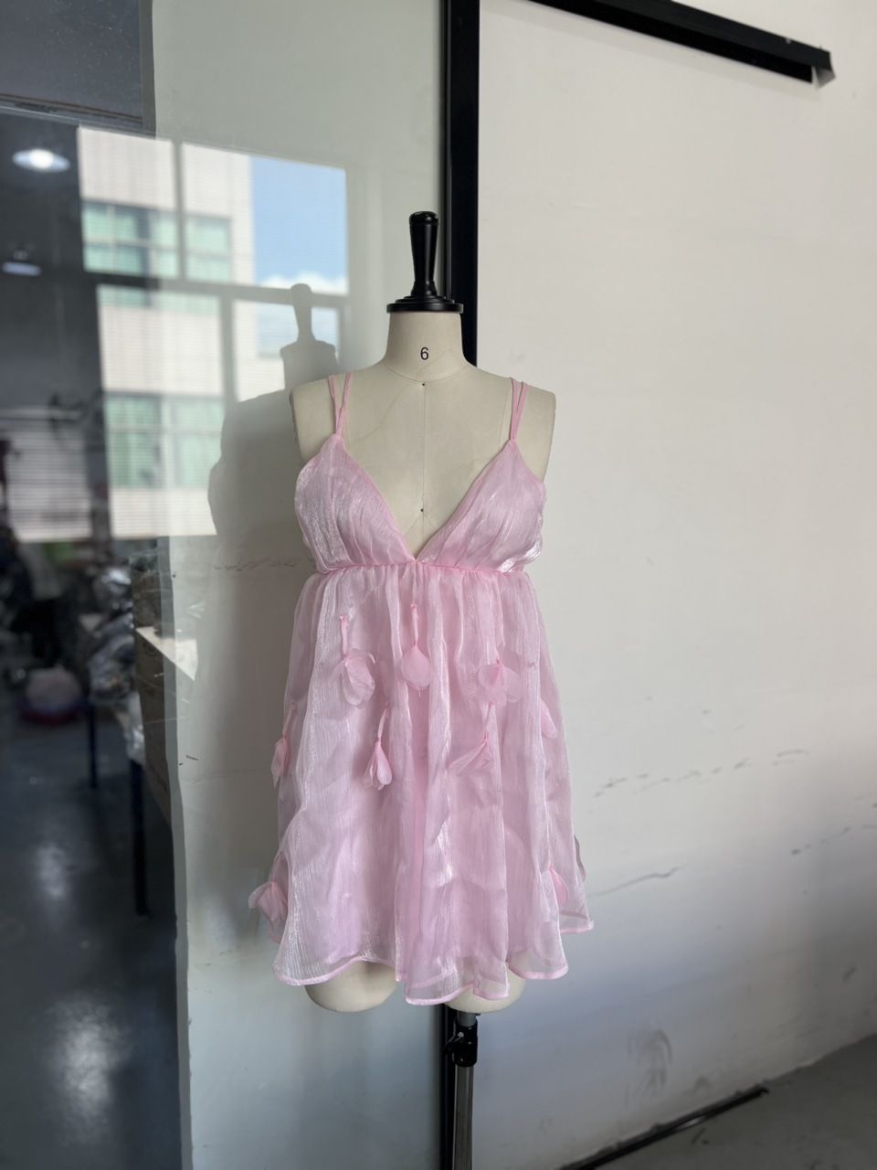 Summer Sexy Sweet 3D Flower V Neck Spaghetti Strap Puffy Dress For Women Pure Desire Style Summer Casual Party Date Dress_ecoleips.com
