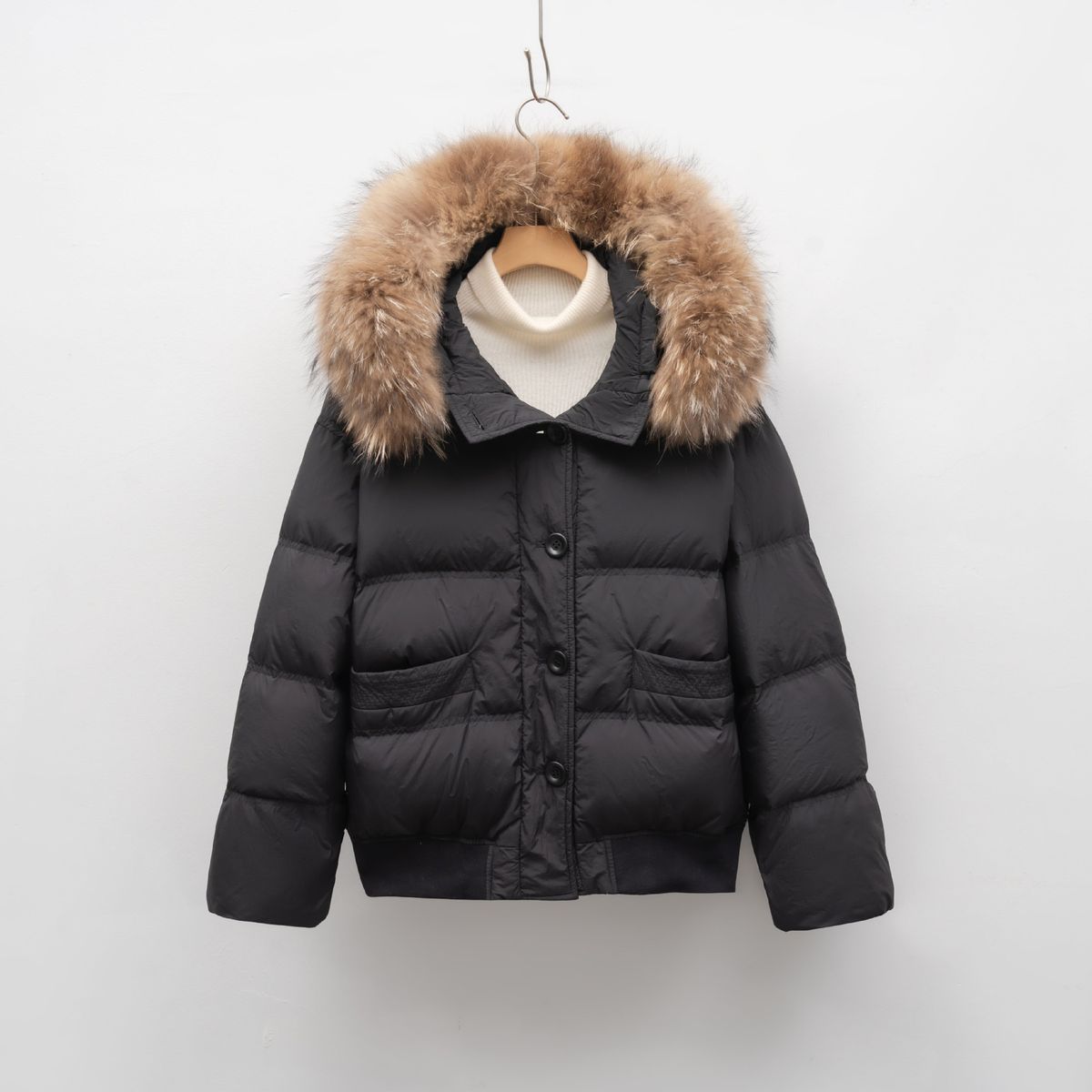 Women's Short Puffer Jacket With Fox Fur Hood - Thickened Loose Fit Winter Coat, Duck Down Filling, Nylon Shell, Black & Khaki_ecoleips.com