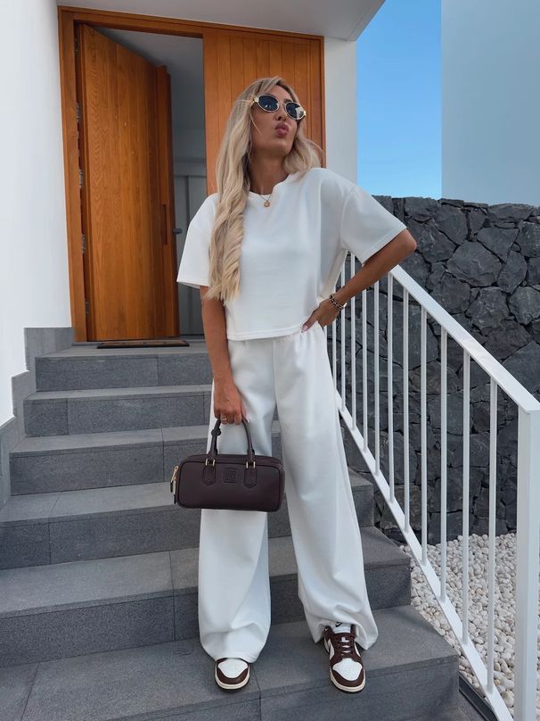 New European And American Casual T-shirt Set, Solid Color Short-sleeved T-shirt Top, Wide-leg Pants Two-piece Set For Women_ecoleips.com
