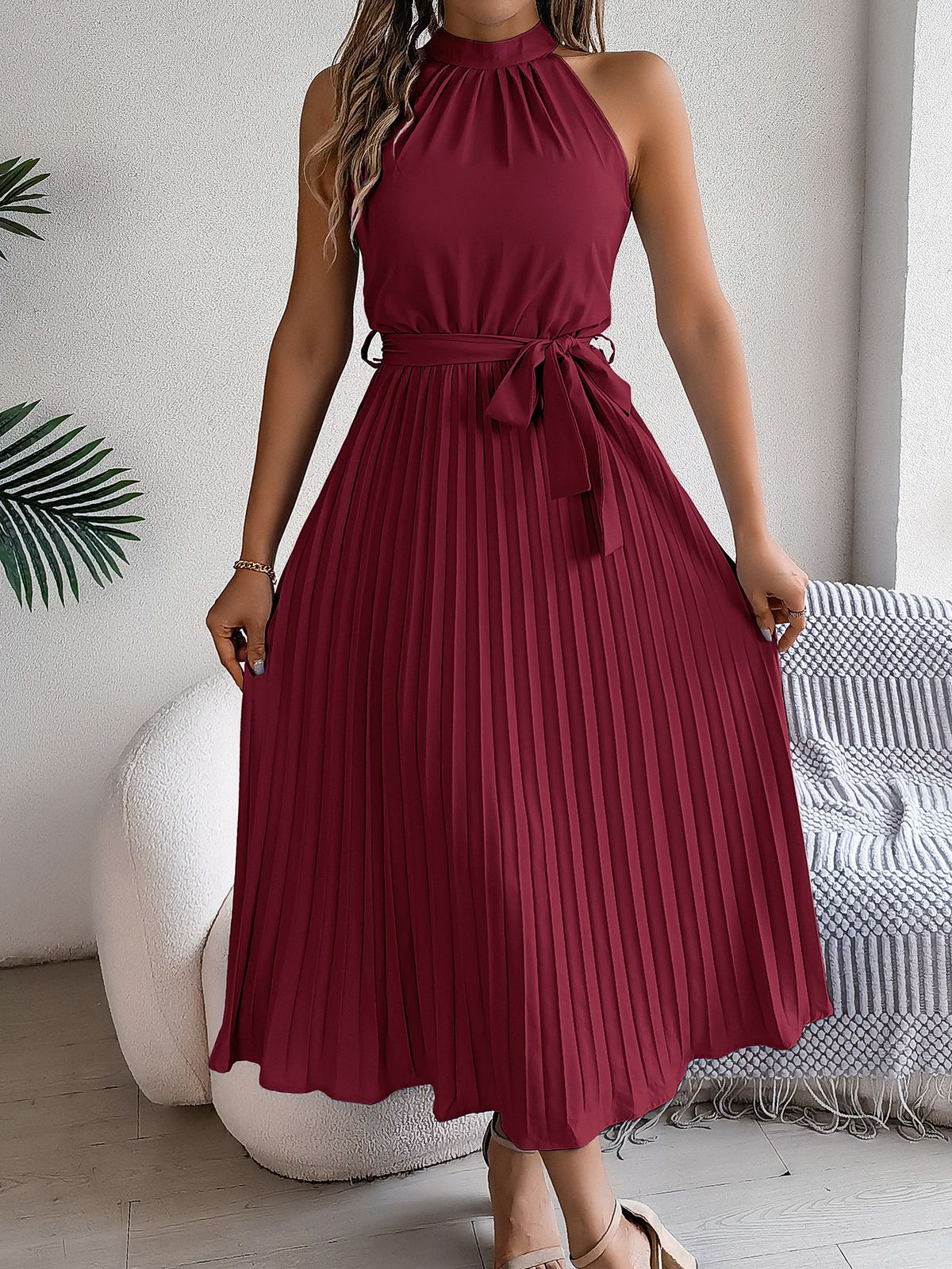 Real Shot Of 2026 European And American Spring/summer Elegant Stand-collar Sleeveless Waist-cinching Pleated Long Dress,_ecoleips.com