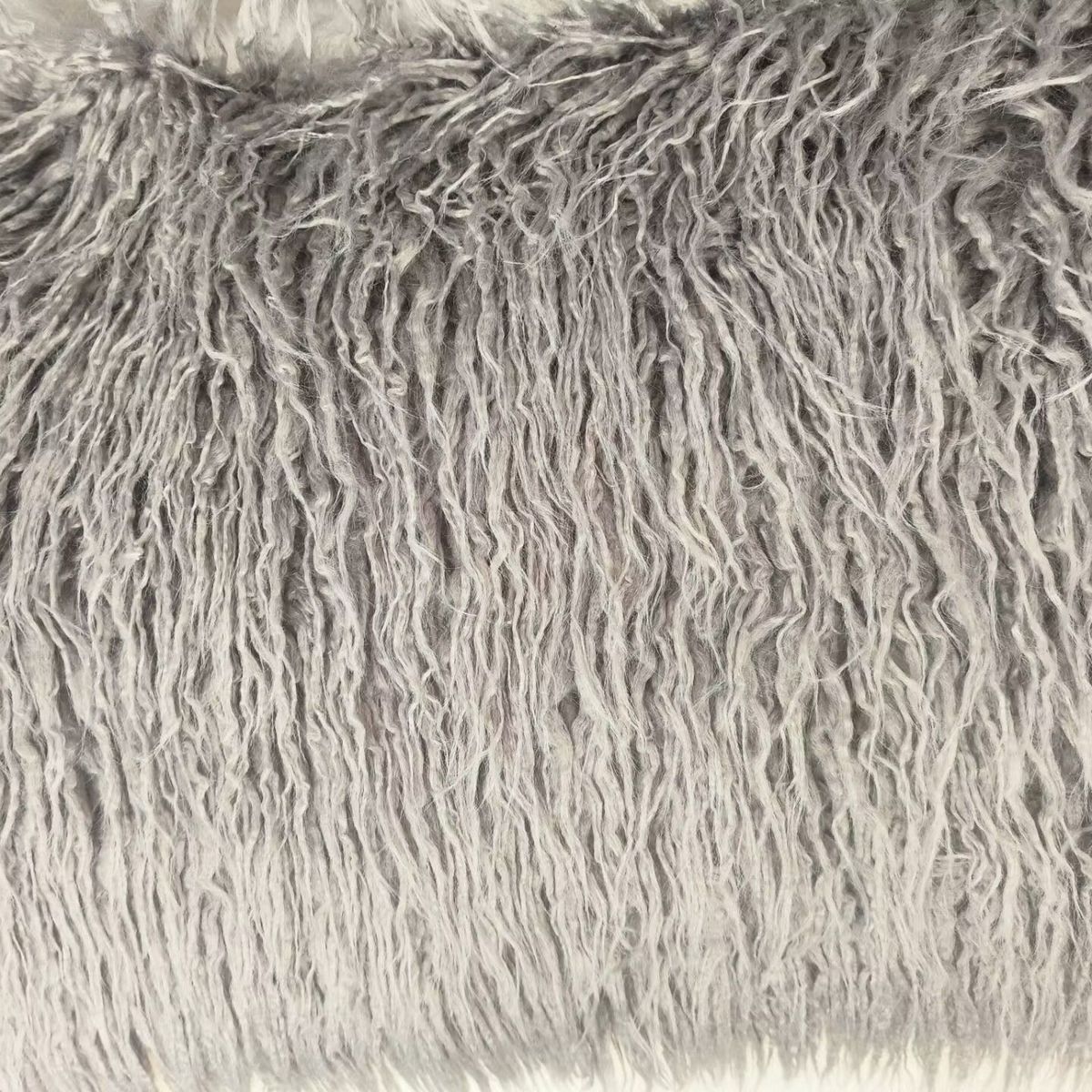 Women’s Faux Fox Fur Cropped Jacket – Ethical Fluffy Coat With Plush Collar | Winter Warm Vegan Outerwear For Casual & Night Out_ecoleips.com
