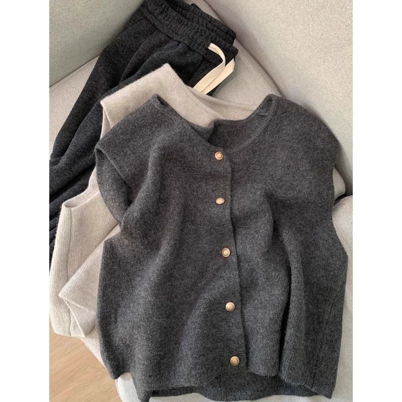 Elegant Metal Button Knit Vest Women, Sleeveless Top For Spring, Autumn, And Wint, Korean Style Solid Color Soft_ecoleips.com