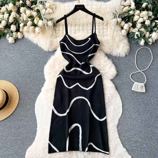 2024 Ladies Knitted Sheath Sundress Sleeveless Hotsweet Print Backless Slim Dress Fashion Elastic Beach Long Dress_ecoleips.com