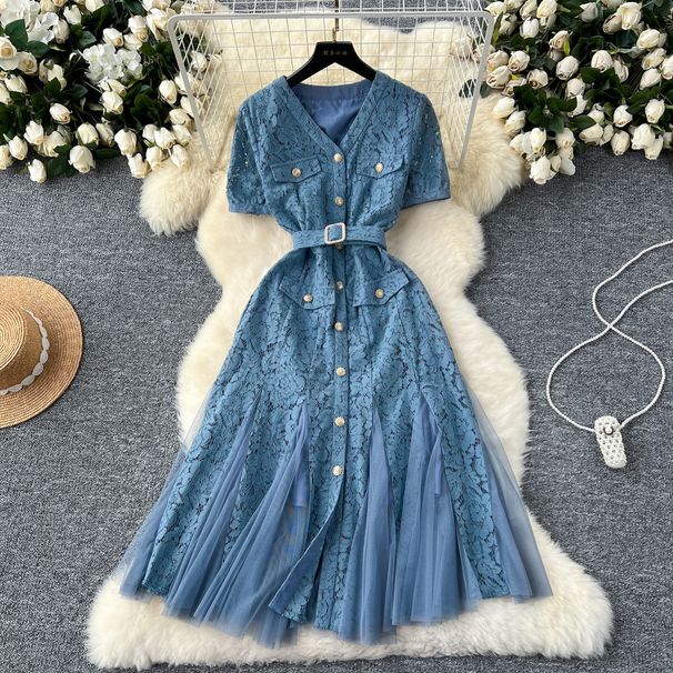French Style Chic V Neck Dress Metal Buttons Cinched Waist Slimming Mesh Lace Ruffles_ecoleips.com